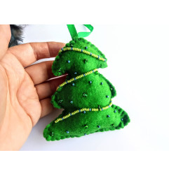 Christmas tree in ribbon