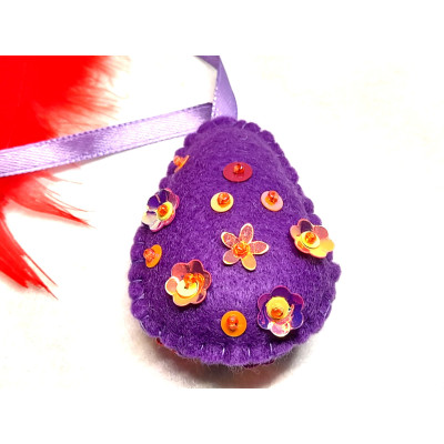 Felt Easter egg with flowers