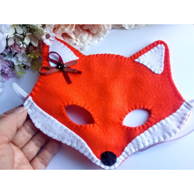 Fox mask with decoration Ditte